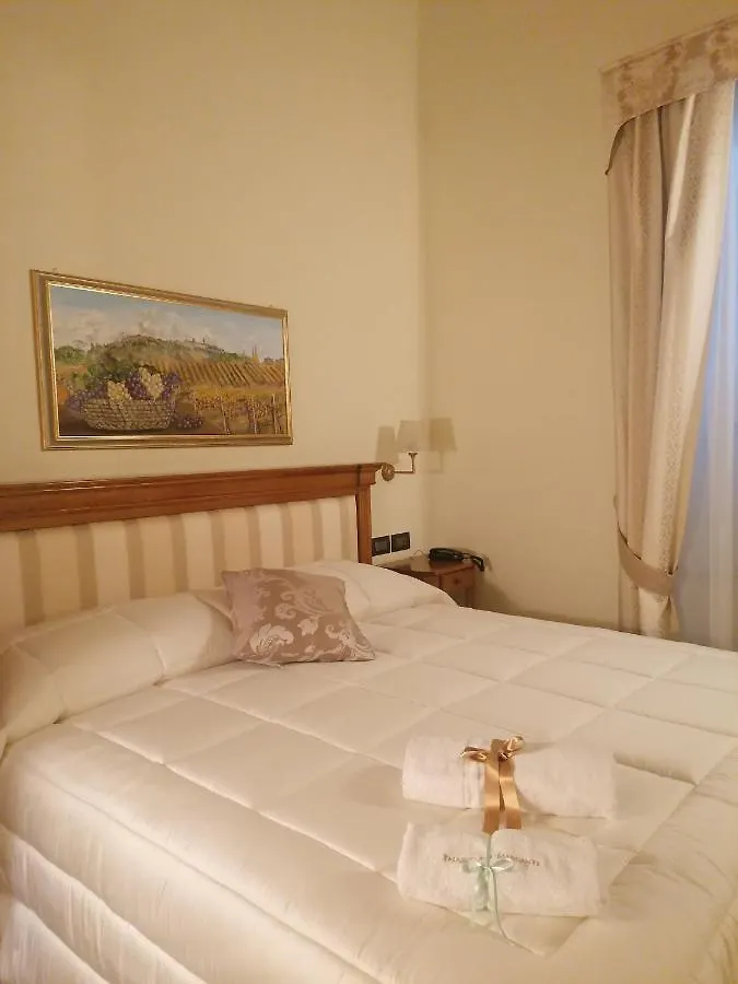 Palazzo Del Mercante Montepulciano Stazione 0*,